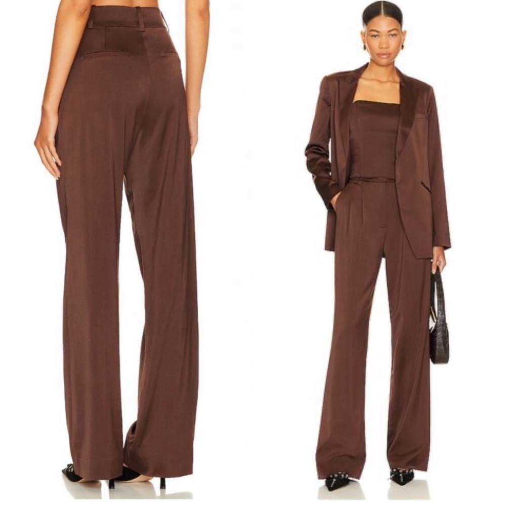 Favorite daughter favorite pants coffee satin size 6. New with tags.